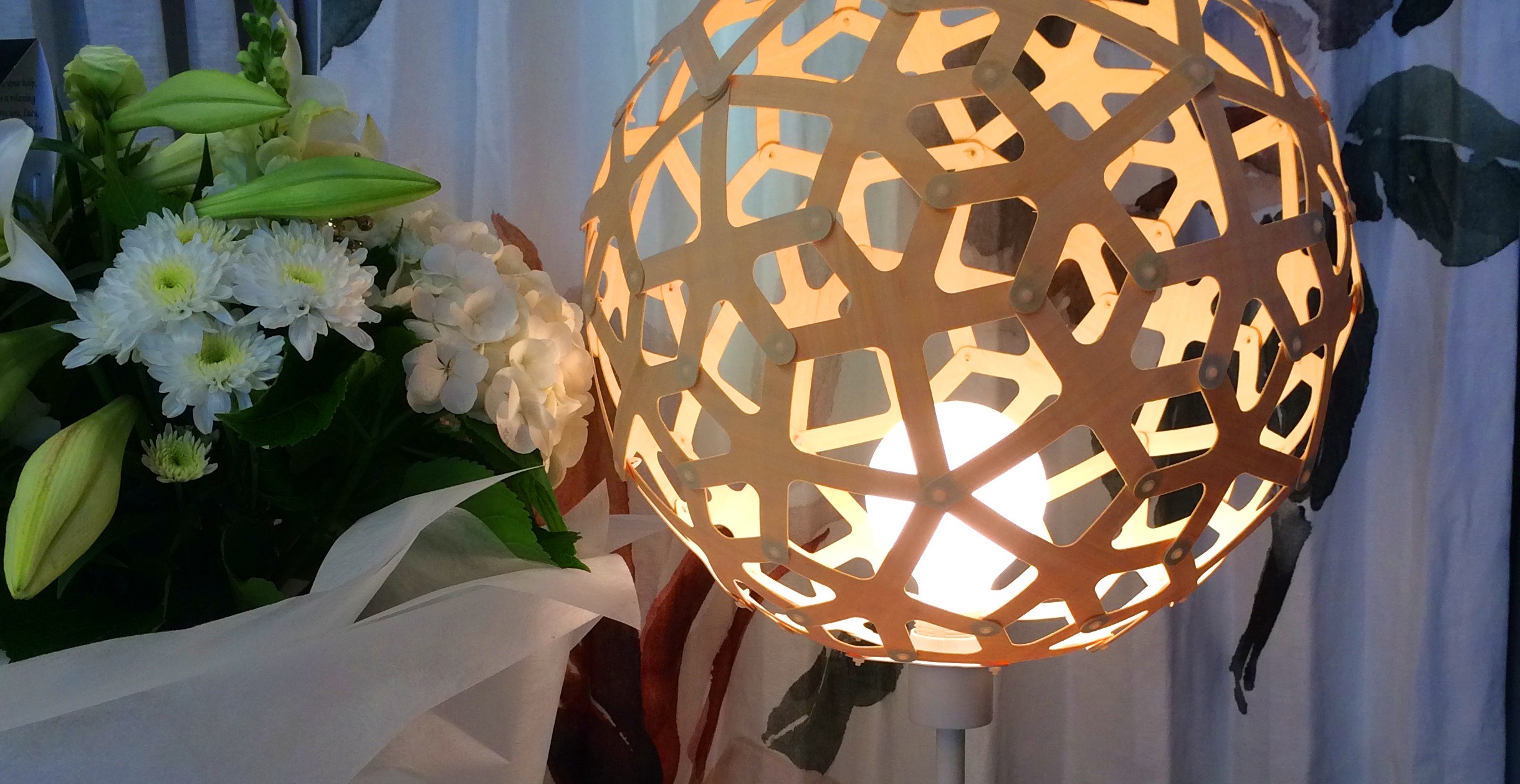 David Trubridge Coral Table Lamp - White