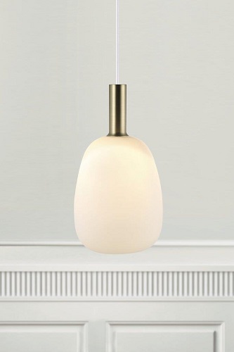alton23 brass opal situ